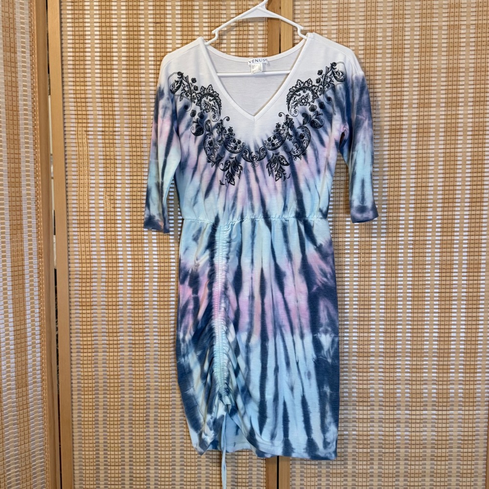 Venus Tie Dye Ruched Side‎ Dress Womens XS Blue Pink Paisley V-Neck 3/4 Sleeve